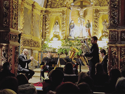 Concerto de Primavera da Banda contou com quinteto de sopros e o músico Gabriel Silva


