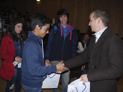 Entrega de prémios aos alunos do secundário que participaram no "Ignite Your Future"