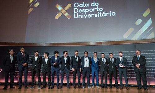 A equipa de futsal da AAUBI durante a gala da FADU