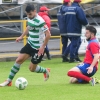 O autor dos 2 golos da tarde, Traquina, ultrapassando Mário Mendonça
Foto: Site oficial Sporting da Covilhã