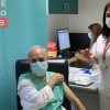 João Casteleiro durante a vacinação. DR